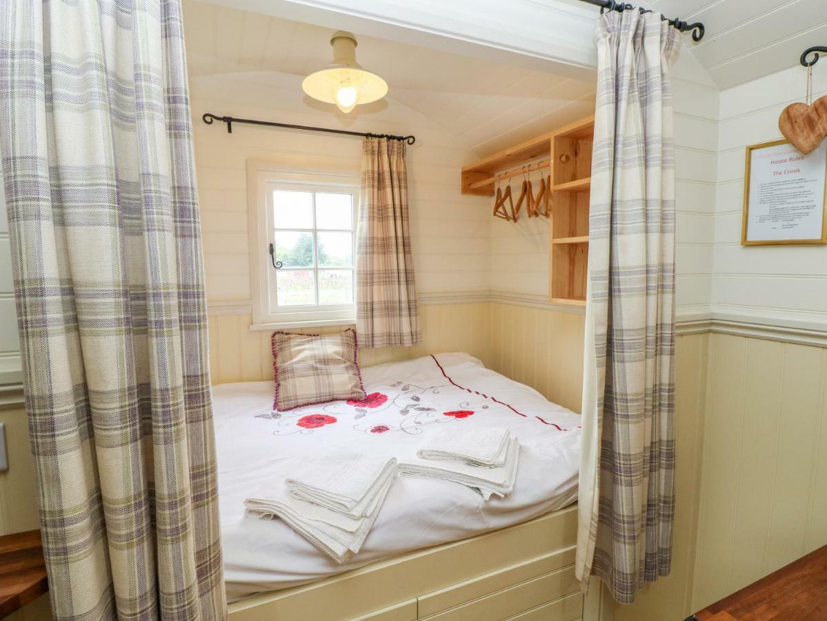 Shepherds Hut - The Crook 米尔福德港 外观 照片